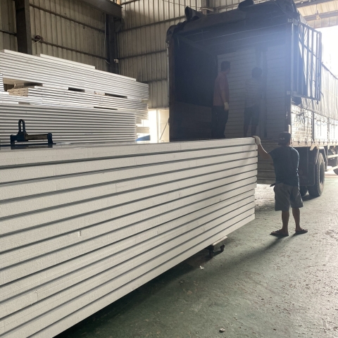 Kho Hàng Cách Nhiệt Thanh Ngân