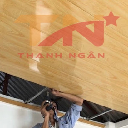 Thi Công Trần Vách Panel Mầu Vẫn Gỗ Tại Biên Hoà, Đồng Nai